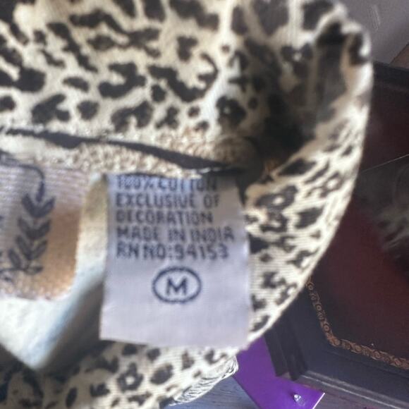 Vintage Animal Print Jacket – Life Style Bold Statement Outerwear - Picture 5 of 9